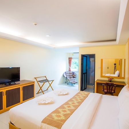 โรงแรมกนกกาญจน์  กาญจนบุรี ภายนอก รูปภาพ