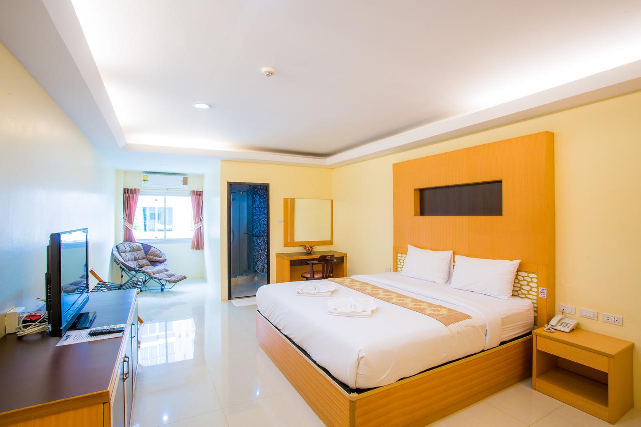 โรงแรมกนกกาญจน์  กาญจนบุรี ภายนอก รูปภาพ