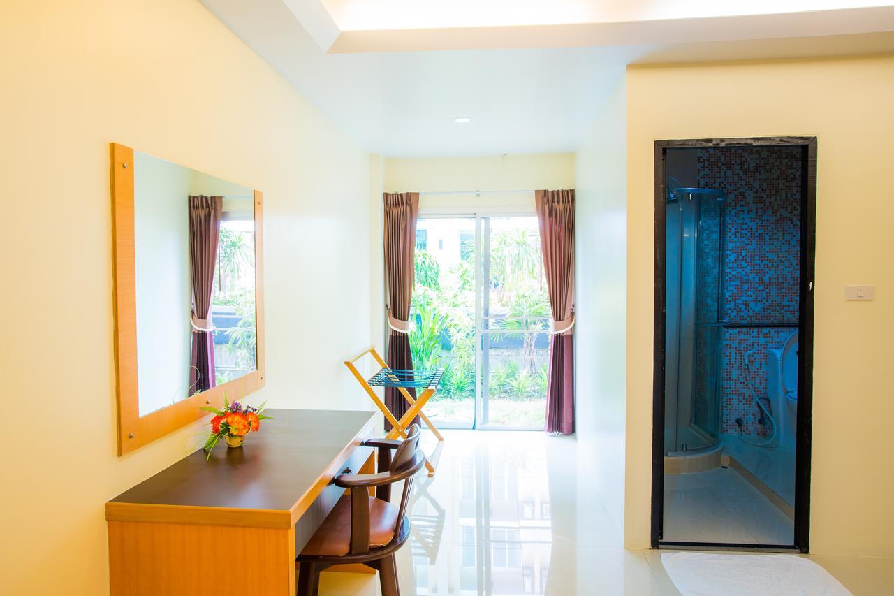 โรงแรมกนกกาญจน์  กาญจนบุรี ภายนอก รูปภาพ
